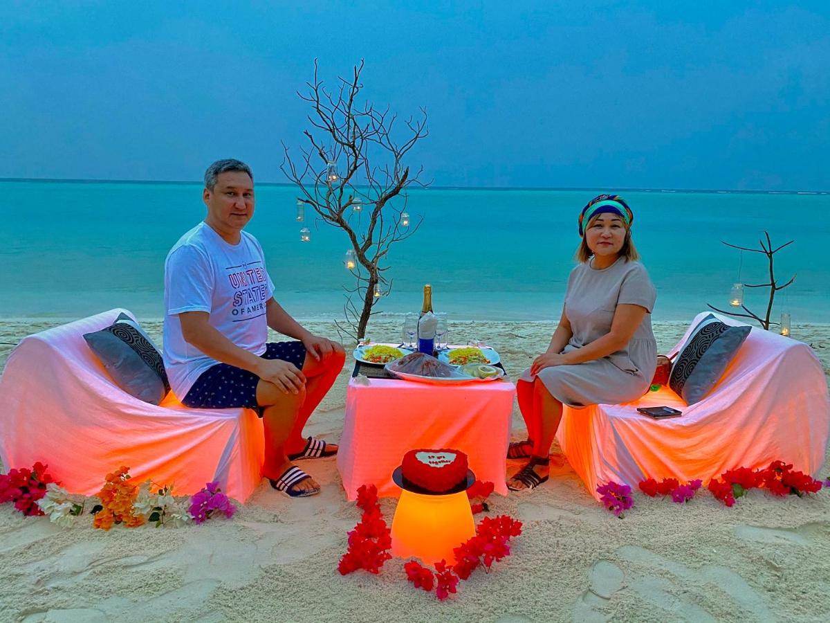 Chillax Thoddoo Hotel Exterior foto