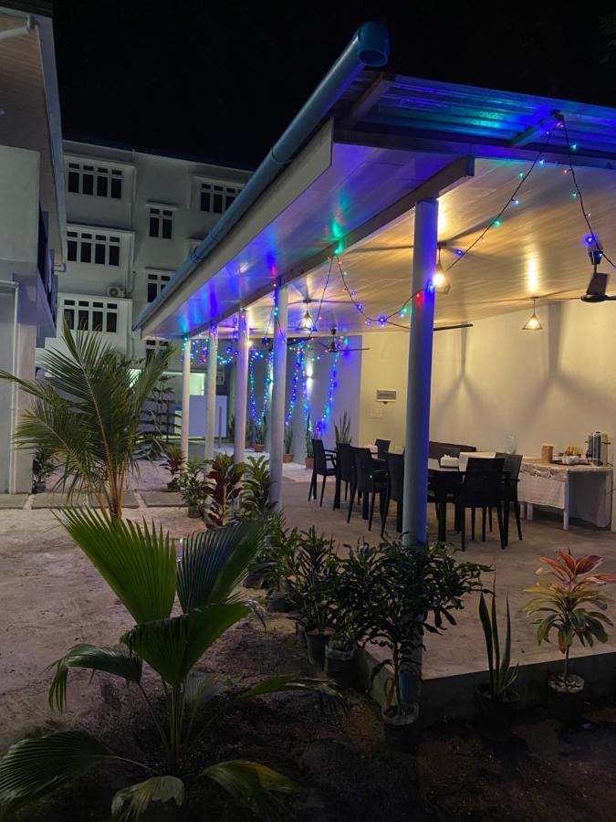 Chillax Thoddoo Hotel Exterior foto
