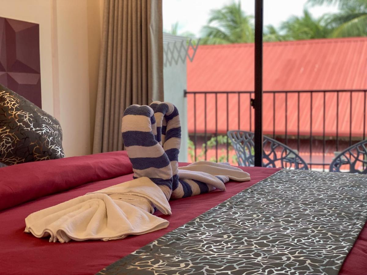 Chillax Thoddoo Hotel Exterior foto