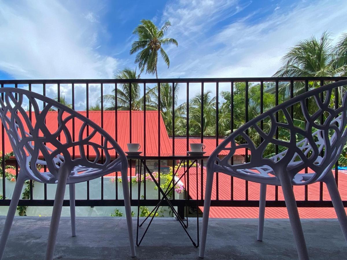 Chillax Thoddoo Hotel Exterior foto